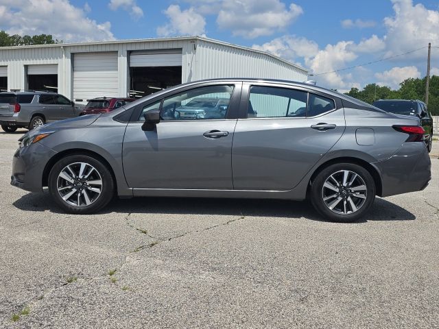 2025 Nissan Versa 1.6 SV:B02429