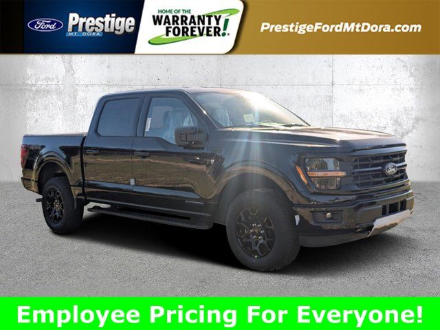 Agate Black Metallic 2025 Ford F-150 XLT SuperCrew 4WD Pickup Truck Four-Wheel Drive Automatic