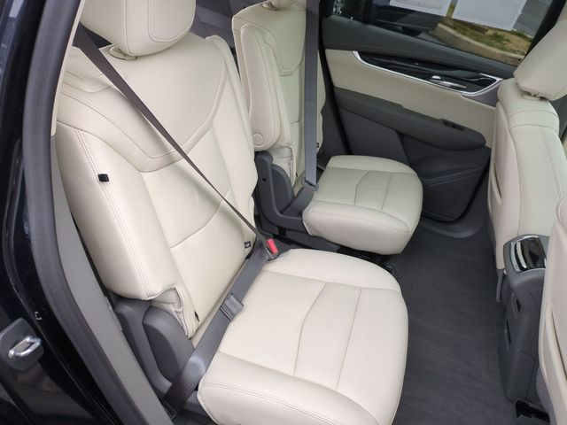 used 2022 Cadillac XT6 car, priced at $32,481