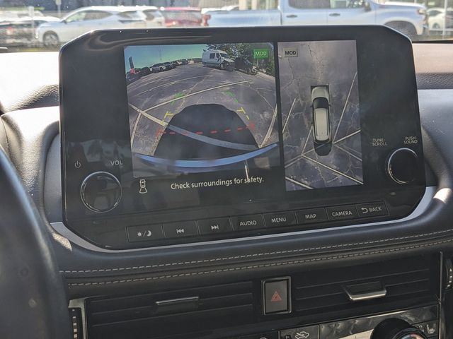 2021 Nissan Rogue Platinum photo