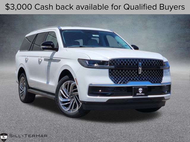 Star White Metallic Tri-Coat 2026 Lincoln Navigator SUV / Crossover Four-Wheel Drive Automatic