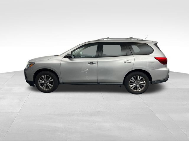 2018 Brilliant Silver Metallic Nissan Pathfinder SV 4X4 SUV