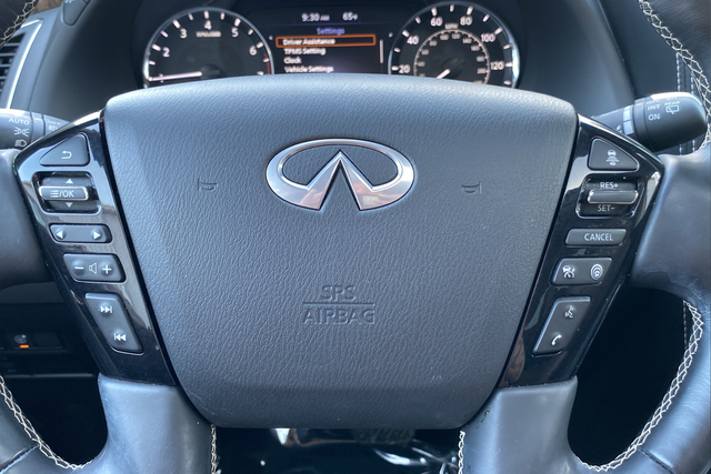 Used 2023 Champagne Quartz INFINITI Premium Select image 16