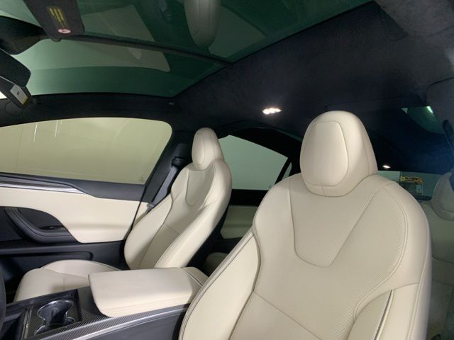 2022 Tesla Model X Plaid 13