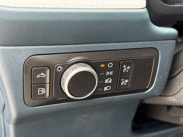 New 2026 White Ford XLT image 22