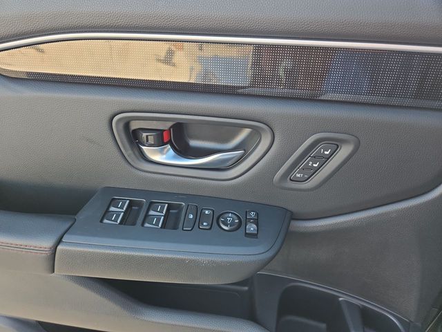 Used 2025 Honda Pilot SUV
