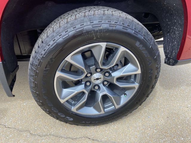 Used 2026 Red Chevrolet RST image 7