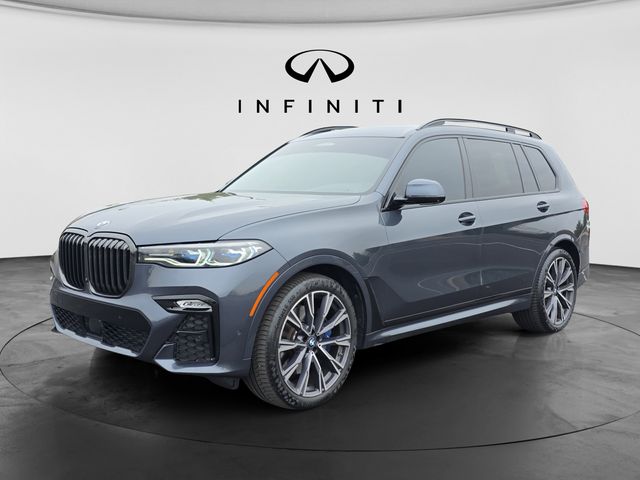 2022 BMW X7 M50i AWD