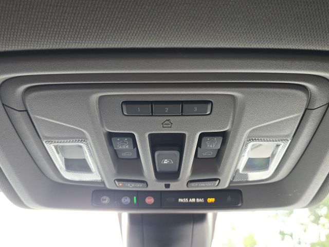 Photo of 2020 GMC Sierra 1500 SLT in Dallas, GA - 41,  2020 GMC Sierra 1500 SLT:43217B