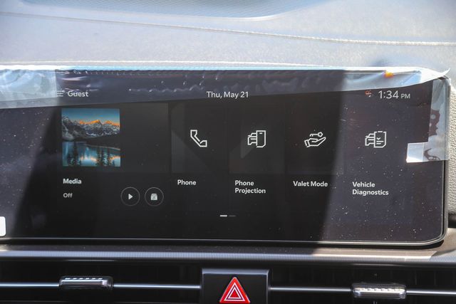 View vehicle photo 7