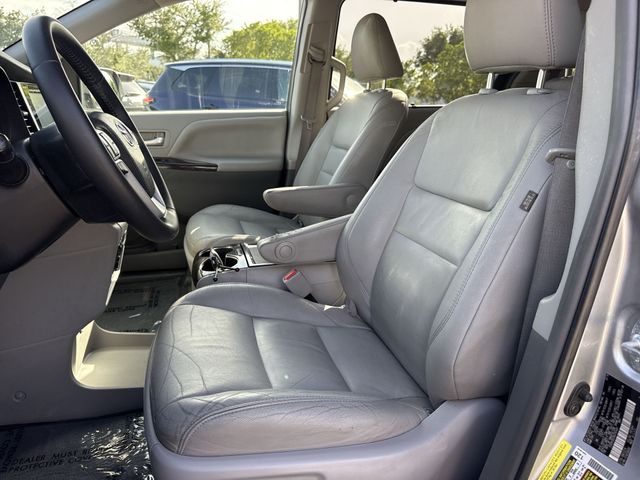 Used 2016 Toyota Sienna Van