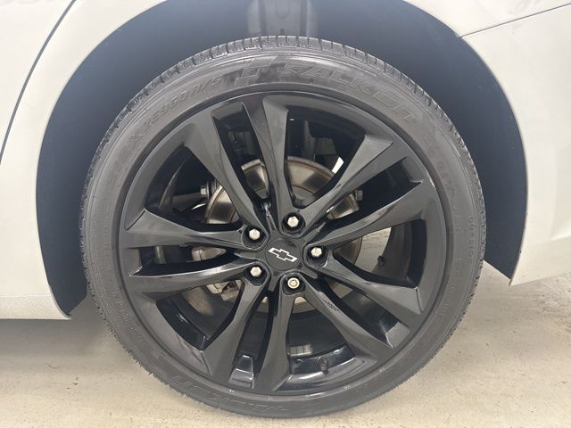 used 2021 Chevrolet Malibu car, priced at $17,950