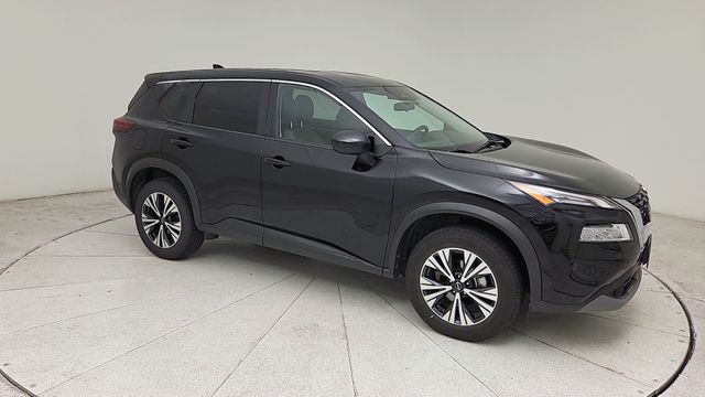 2023 Nissan Rogue SV - 6