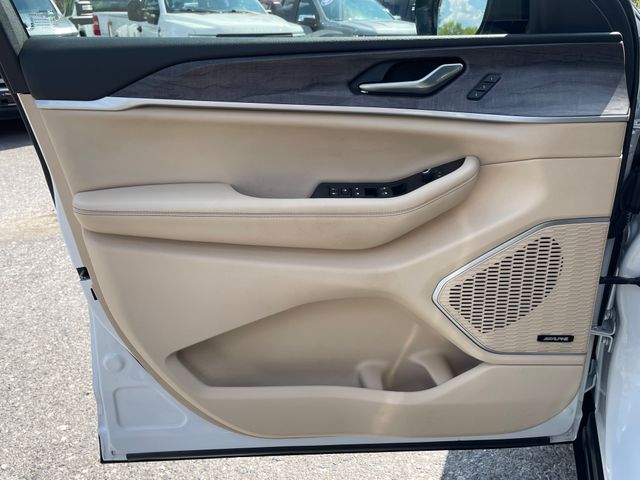 2023 Jeep Grand Cherokee 4xe - Bright White Clearcoat exterior view 9
