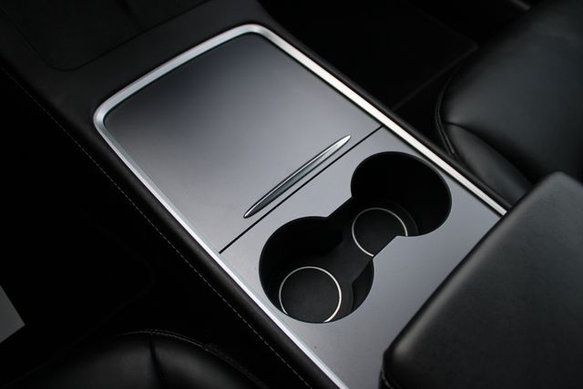 Used 2022 Black Tesla Performance image 19