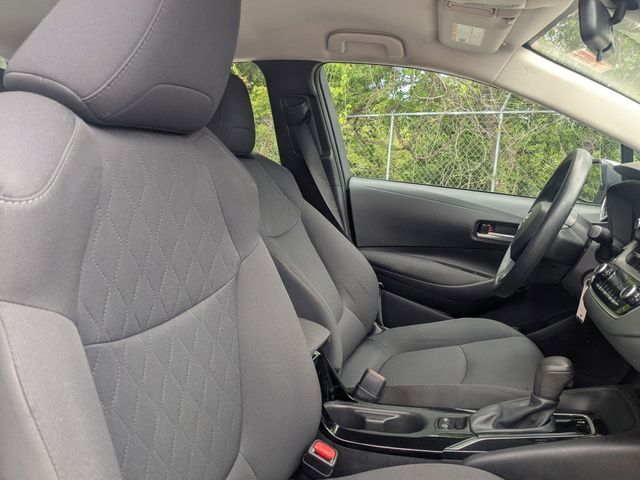 2021 Toyota Corolla LE Silver at Davis Toyota of Orangeburg