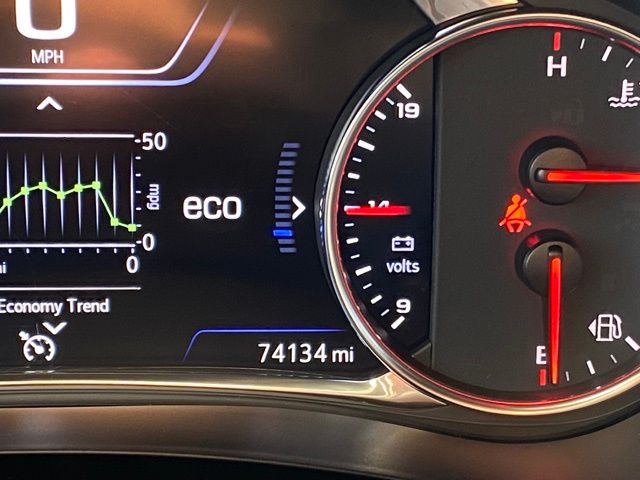 used 2023 Chevrolet Traverse car, priced at $28,204