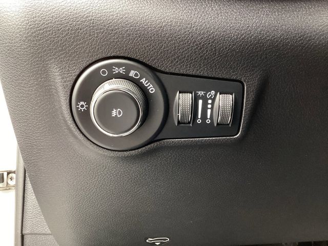 Used Car 2023 Jeep Compass  Trailhawk For Sale Under $25,000 In San Antonio, Texas