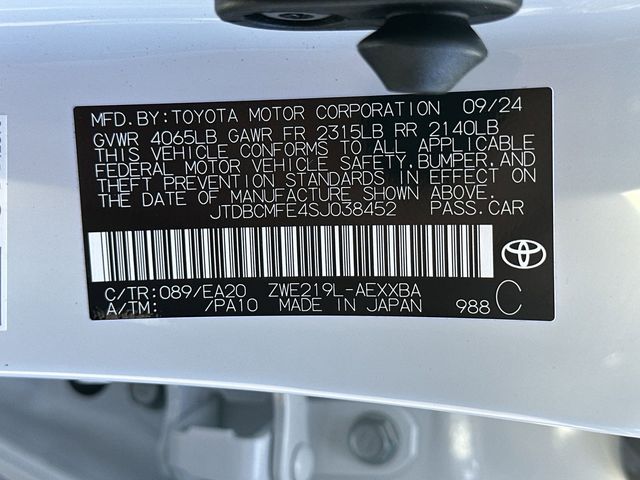 2025 Toyota Corolla Hybrid LE 29