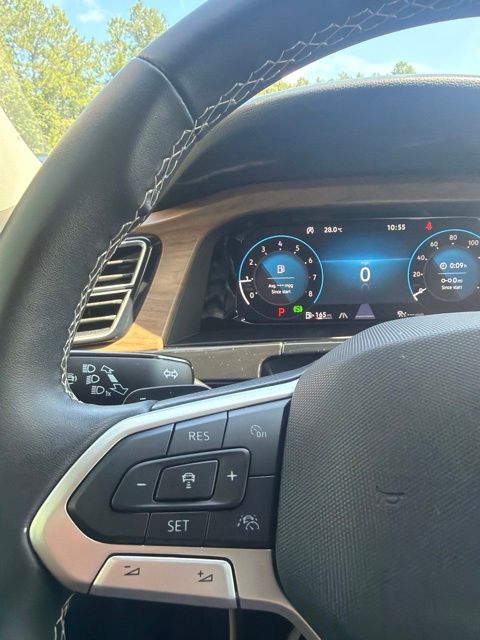 Used 2025 Volkswagen Atlas SUV