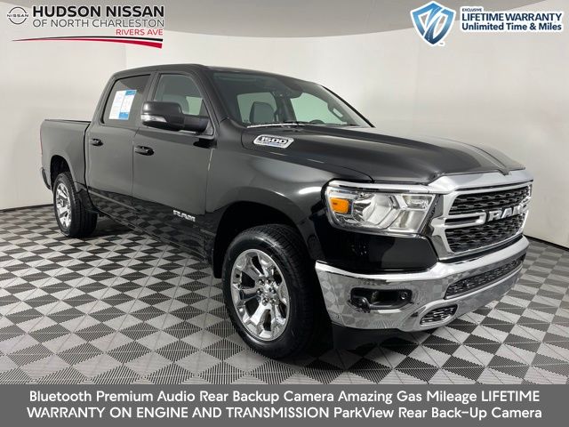 Diamond Black Crystal Pearlcoat 2022 RAM 1500 Pickup Truck Four-Wheel Drive 8-Speed Automatic