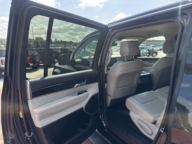 Used 2023 Jeep Wagoneer SUV