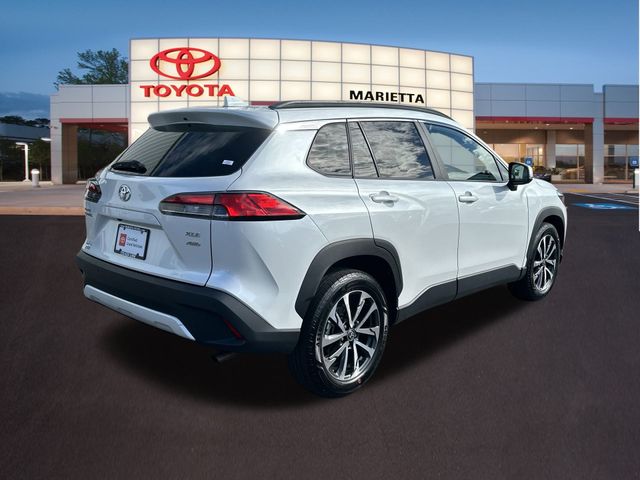 2023 Toyota Corolla Cross XLE 29