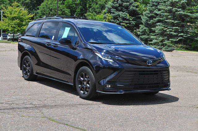 Midnight Black Metallic 2025 Toyota Sienna Minivan All-Wheel Drive Continuously Variable Transmission