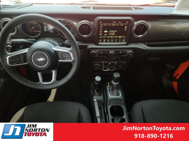 Used 2023 Jeep Wrangler SUV