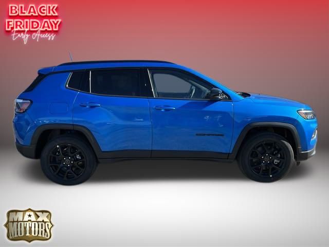 2025 Jeep Compass Latitude 11