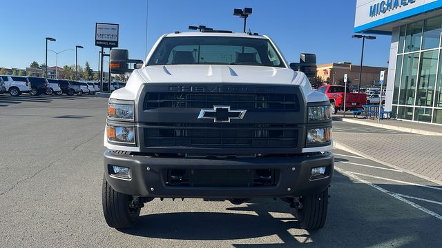 2024 Chevrolet Silverado 5500HD Work Truck 3