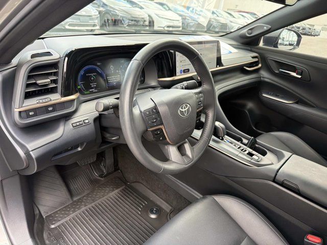 Used 2023 Toyota Crown Sedan