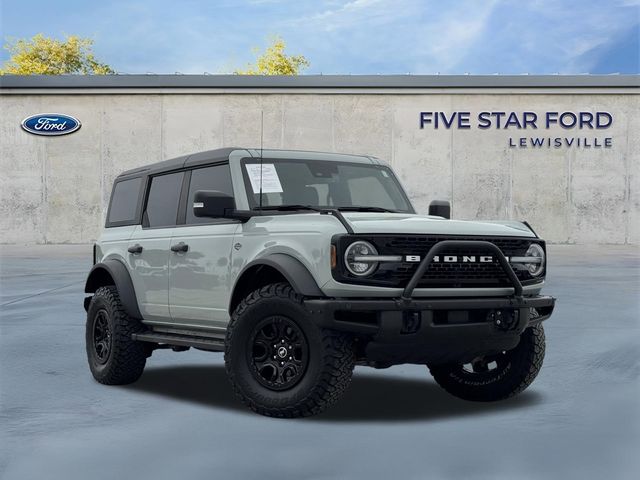 Light Green 2023 Ford Bronco Wildtrak Advanced 4-Door 4WD SUV / Crossover Four-Wheel Drive Automatic