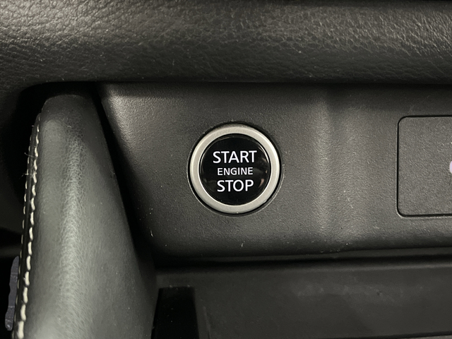 Used 2023 Gun Metallic Nissan SL image 23
