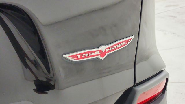 2019 Jeep Cherokee Trailhawk Black at Community Toyota