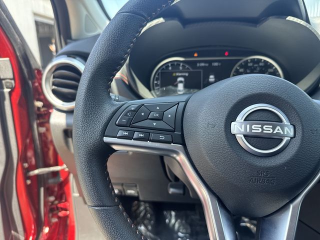 Used 2025 Red Nissan 1.6 SR image 16