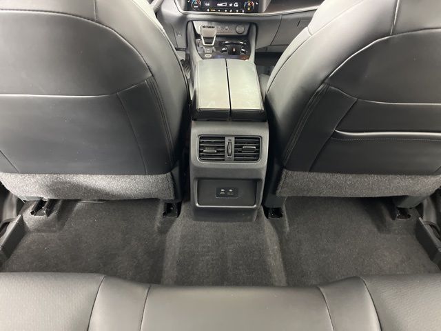 2023 Pearl White Tricoat Nissan Rogue SV FWD SUV