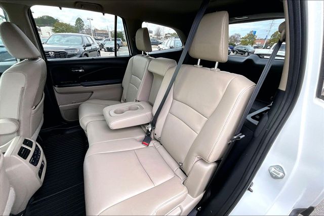 Used 2021 Honda Pilot Touring 4D Sport Utility