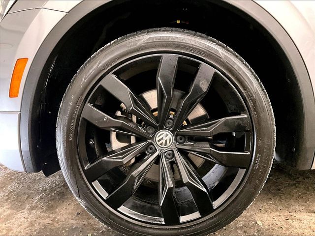 2021 Volkswagen Tiguan 2.0T SE R-Line Black Silver at Spitzer Acura
