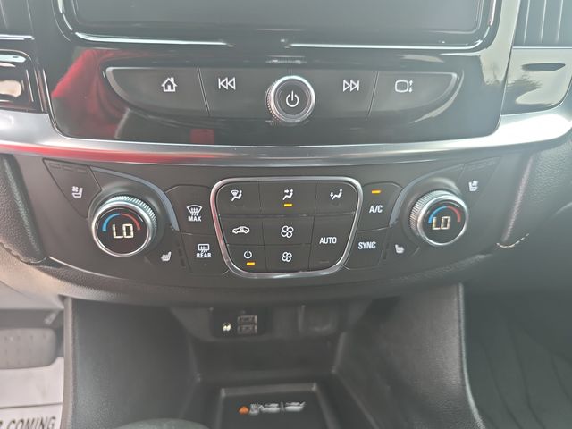 Used 2023 Chevrolet Traverse SUV