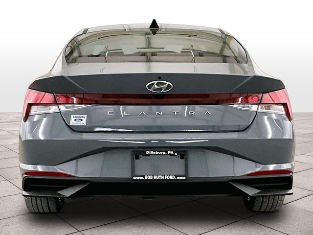 2023 Hyundai Elantra SEL Gray at Subaru and VW of Moon Township