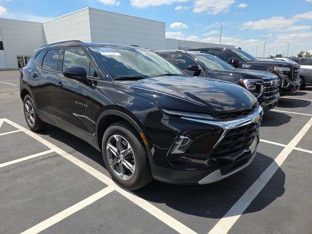 Black 2024 Chevrolet Blazer 2LT FWD SUV / Crossover Front-Wheel Drive 9-Speed Automatic Overdrive