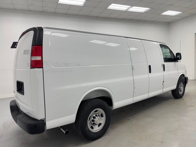 new 2026 Chevrolet Express 2500 car, priced at $52,386