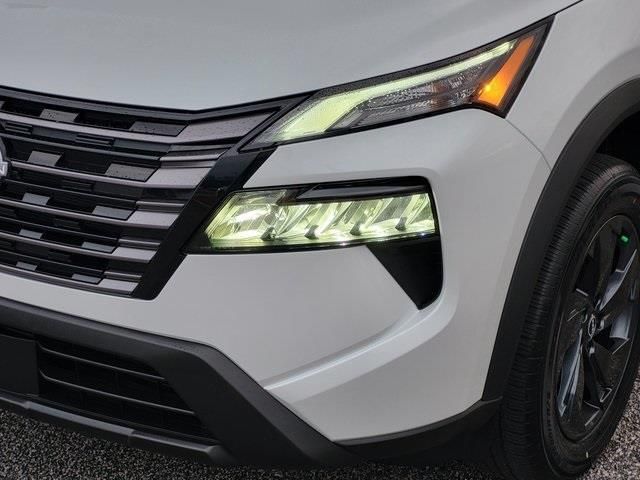 New 2026 White Nissan SV image 8