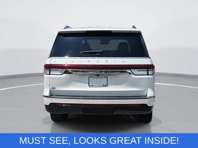 Used 2022 White Lincoln Reserve image 4