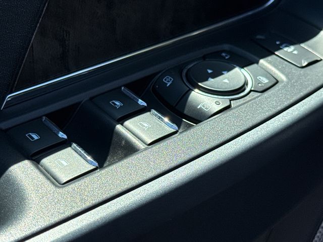 Certified Used 2023 Gray Ford Lariat image 21