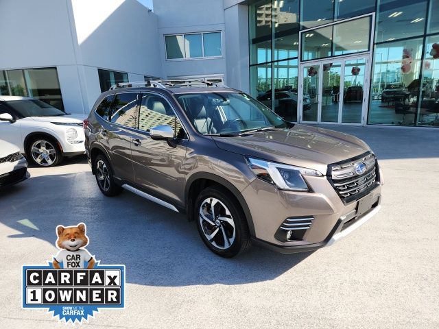 2022 Subaru Forester Touring 2