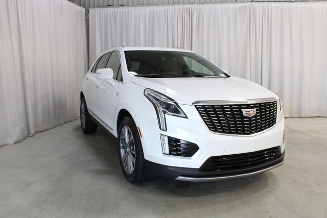 Used 2024 White Cadillac Premium Luxury image 39