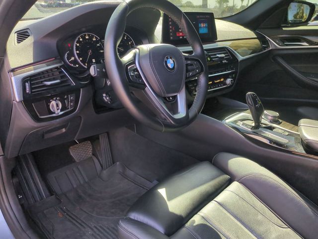 Used 2019 BMW 5 Series 530i xDrive 4D Sedan