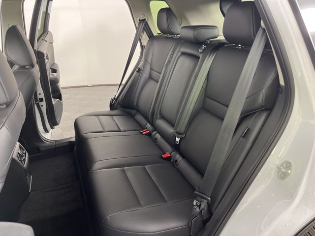 2025 Everest White Pearl Nissan Rogue SV FWD SUV
